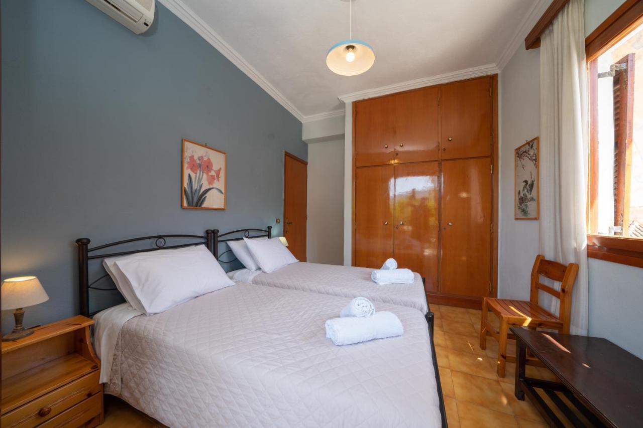 Vrettos Arts Apartment Agia Efimia Екстериор снимка